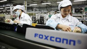 Apple Janjikan Investasi $100 Juta di Indonesia